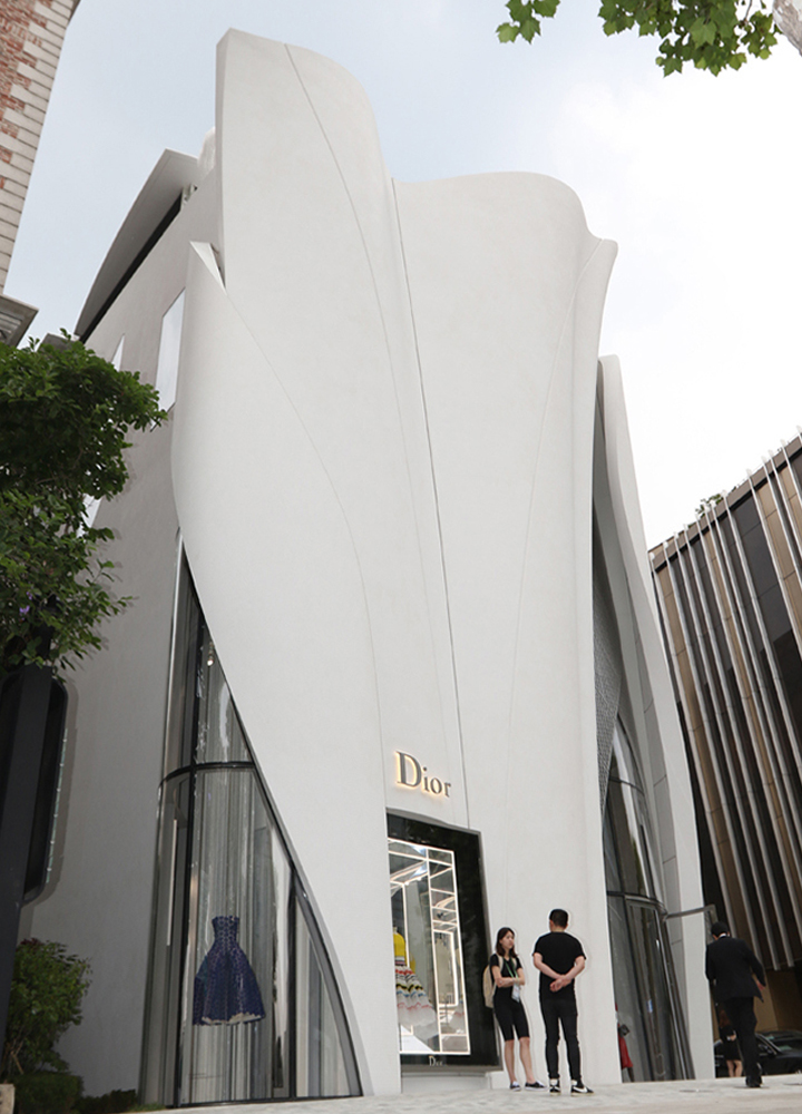 House of Dior . Seoul . Korea